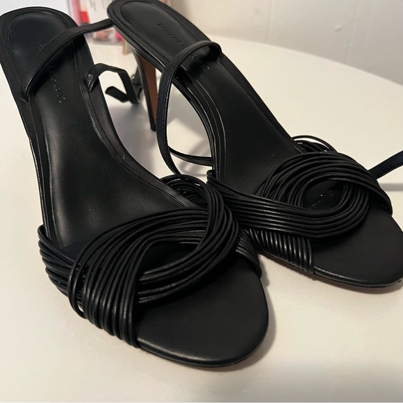 Banana Republic Black Disco Heel - Picture 2 of 8